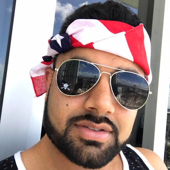 Meet your Posher, Noor - Picture 1 of 1